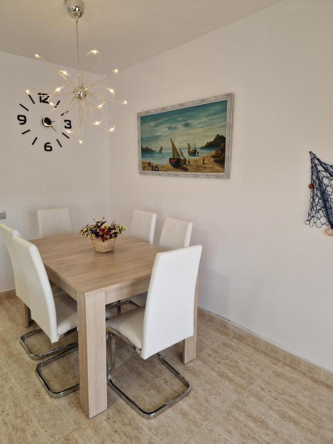 קמברילס Beach Apartment Regueral מראה חיצוני תמונה