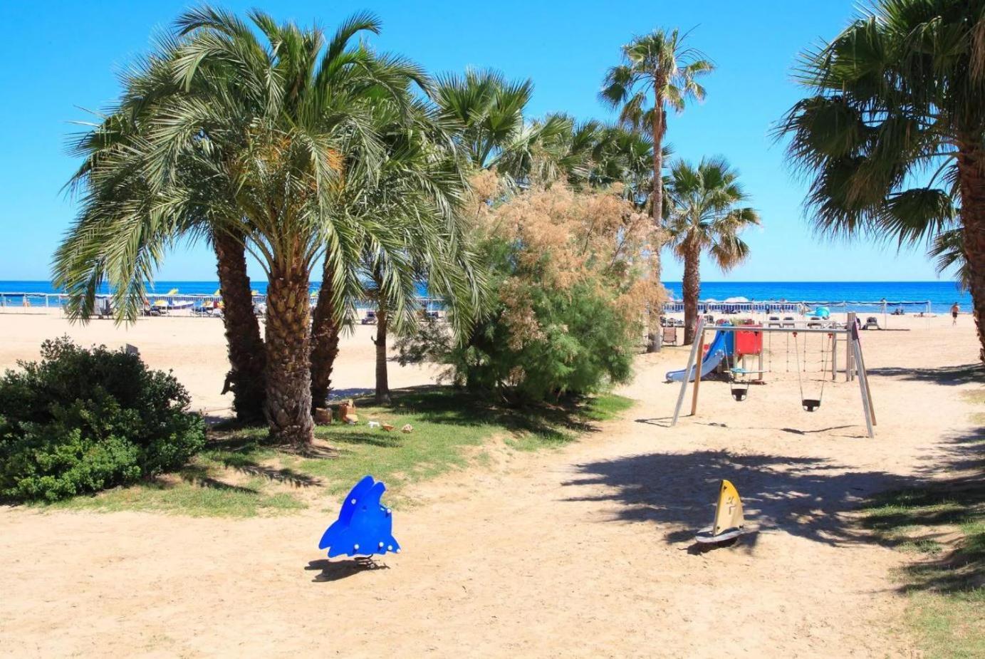 קמברילס Beach Apartment Regueral מראה חיצוני תמונה